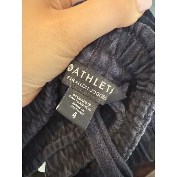Athleta Printed Farallon Joggers Pants High Rise Black Camo 4 Lounge Athleisure - Picture 5 of 5